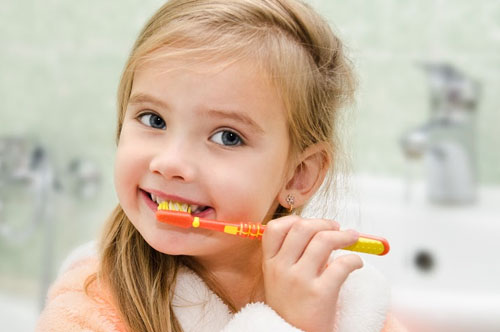 Balance the Basket for a Teeth-Friendly Easter!